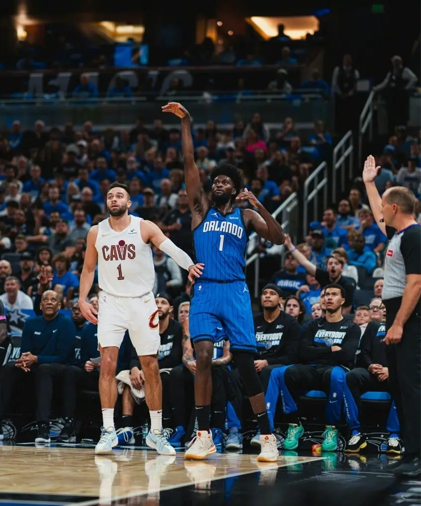 杜兰特关键节点赛况扑朔迷离奥兰多魔术防线松动备战荷甲，这一次真的哈兰德在IG比赛中失利